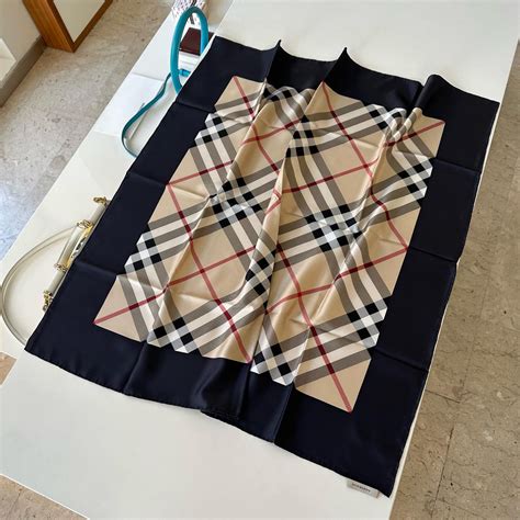 foulard burberry seta 90x90